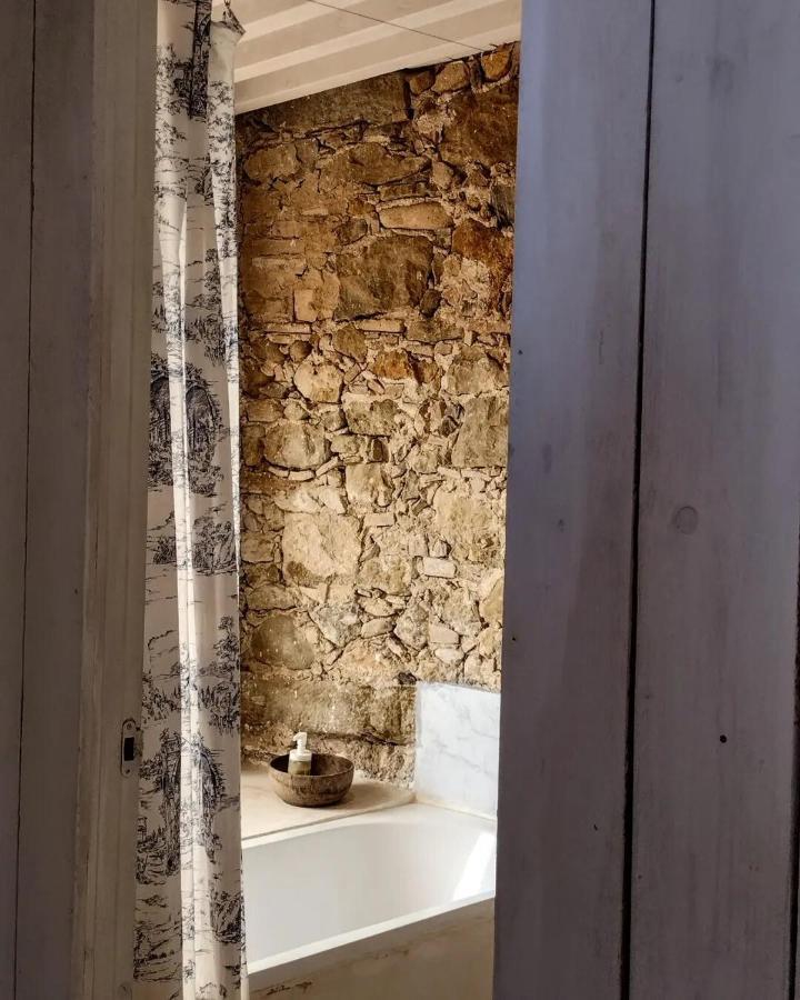 Can Tando Restored Catalan Old Barn To Enjoy Peaceful Rural Simplicity Sant Jordi Desvalls Ngoại thất bức ảnh